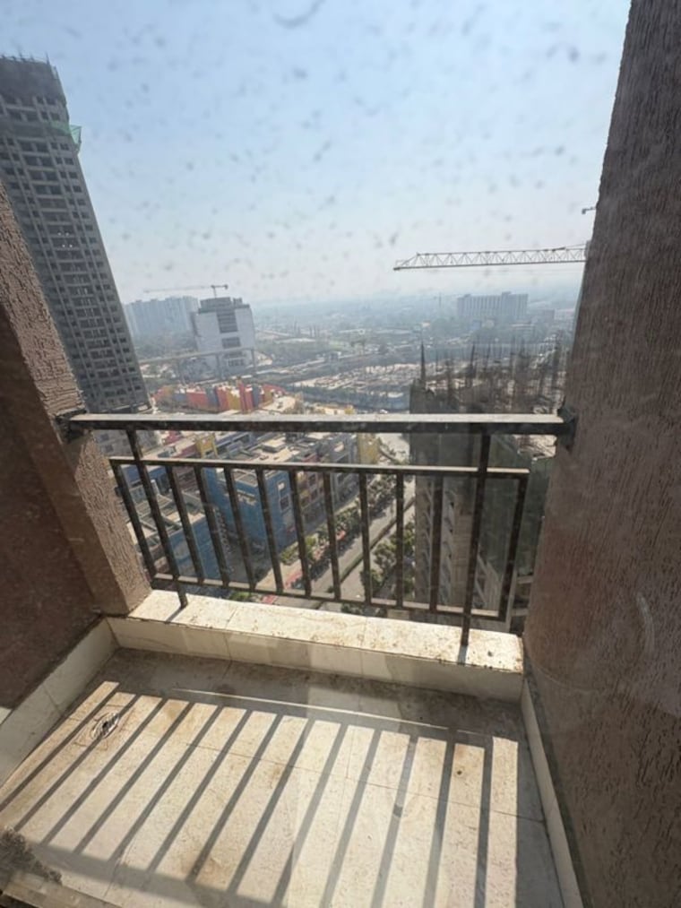 Balcony, runwal-gardens-phase-i 3 Bedroom 904 Sq.Ft. Apartment In Dombivli East Thane 9800627