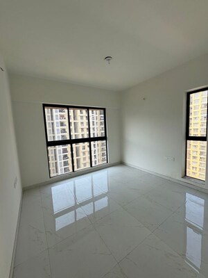 Room in 3 BHK Apartment at Runwal Gardens Phase I, Dombivli East – for Rent