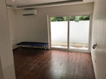 Room in 4 BHK Villa at Legend Chimes, Kokapet – for Sale