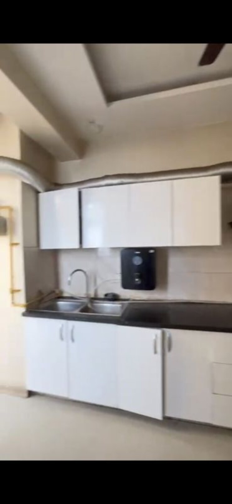 Kitchen, omaxe-heights 6 Bedroom 4300 Sq.Ft. Apartment In Sector 86 Faridabad 9800635