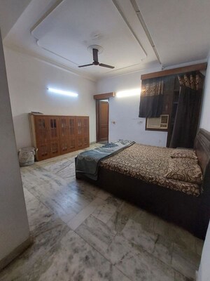1 BHK Builder Floor For Rent in Lajpat Nagar I