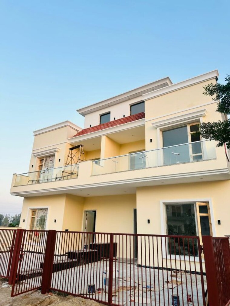 Exterior View, kharar road 3 Bedroom 100 Sq.Yd. Villa In Kharar Road Mohali 9800639