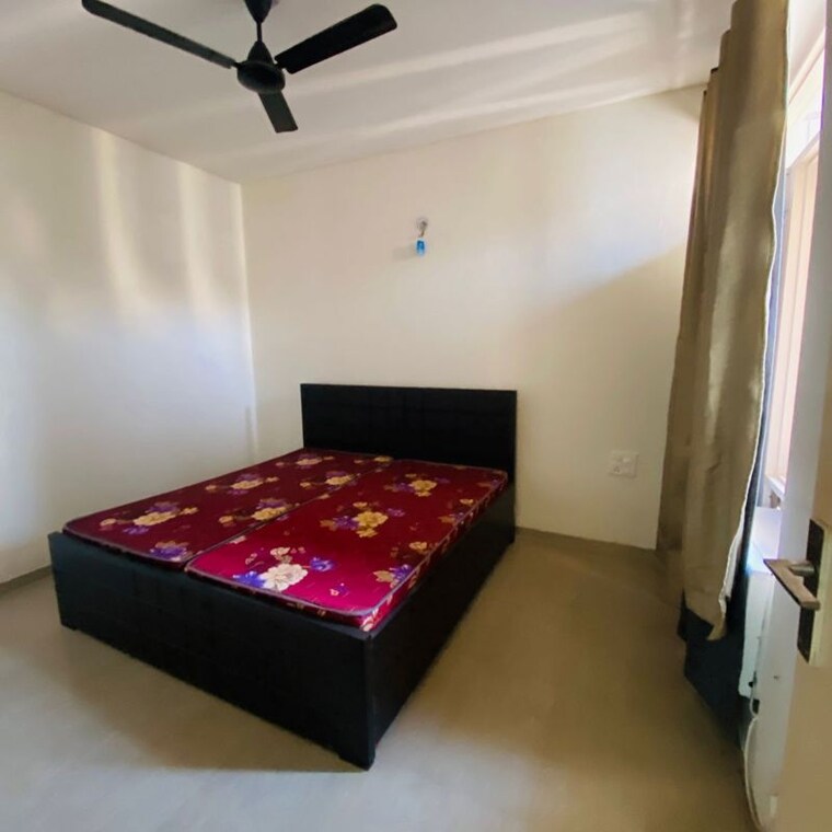 Bedroom, sector 4a 4 Bedroom 200 Sq.Ft. Apartment In Sector 4a Bahadurgarh 9800645
