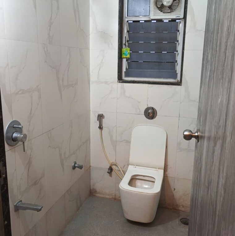 Bathroom, suvan-shades 1 Bedroom 458 Sq.Ft. Apartment In Mundhwa Pune 9800647