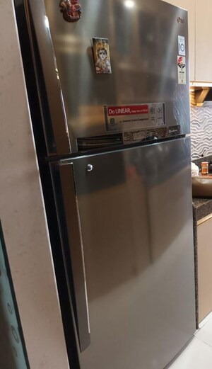 Furnished Amenities in 2 BHK Apartment at Sunteck City Avenue 1, Goregaon West – for Rent