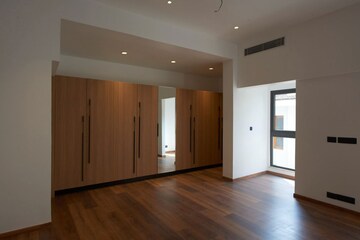 Room in 3 BHK Apartment at Brigade Homestead, Lavelle Road – for Rent