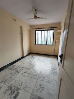 2 BHK + Pooja Room Apartment For Sale in Hiranandani Estate Capri