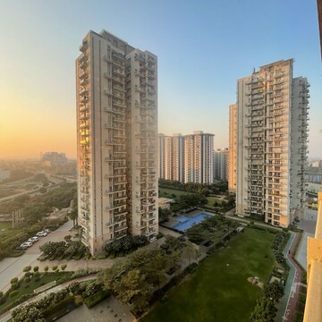 3 BHK Apartment For Rent in Conscient Heritage Max, Sector 102