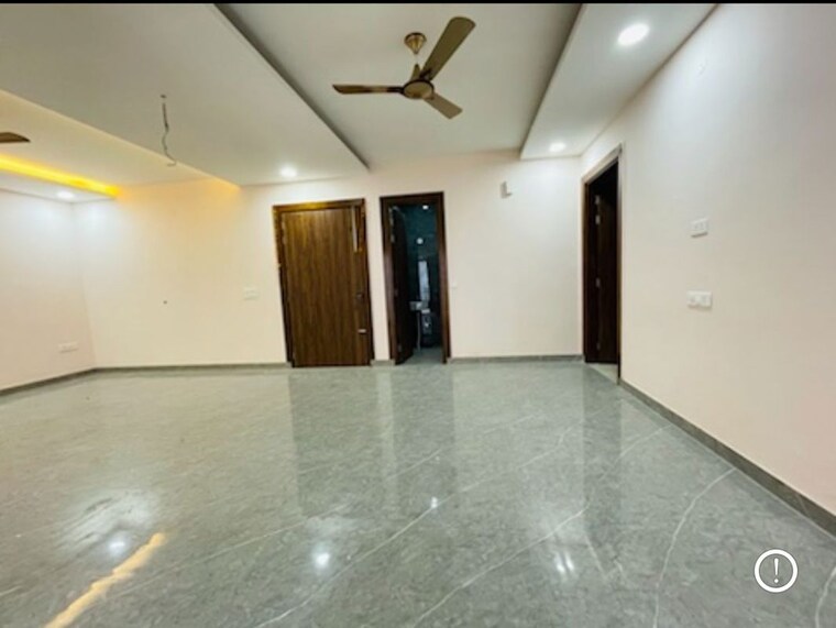Room, palam vihar extension 3 Bedroom 2200 Sq.Ft. Builder Floor In Palam Vihar Extension Gurgaon 9719585