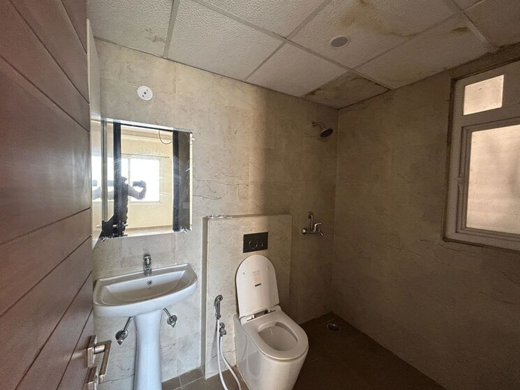 Bathroom, ace-parkway 3 Bedroom 1750 Sq.Ft. Apartment In Sector 150 Noida 9800705