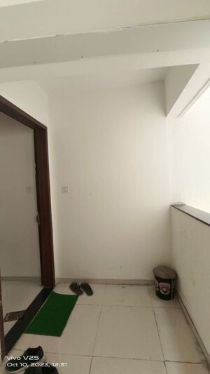 Room in 2 BHK Apartment at Woodsville township, Moshi – for Rent