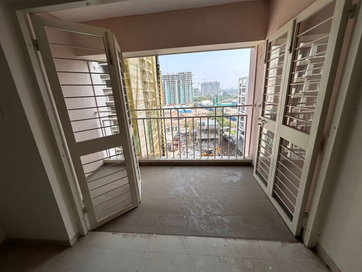 Balcony, vrunda-shlok 3 Bedroom 1003 Sq.Ft. Apartment In Moshi Pune 9800715