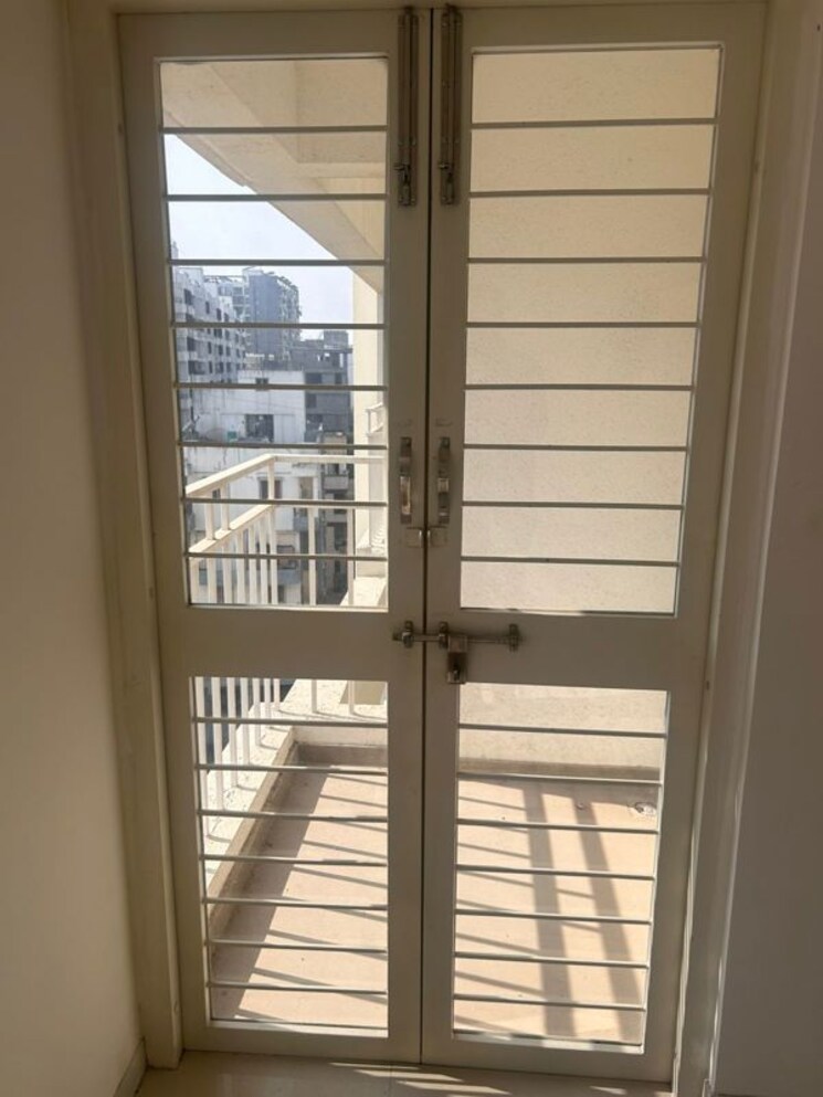 Balcony, vrunda-shlok 3 Bedroom 1003 Sq.Ft. Apartment In Moshi Pune 9800715