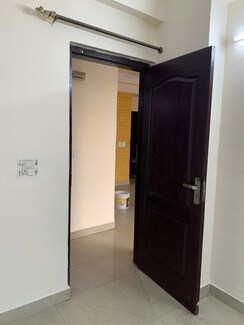 2 BHK + Study Room Apartment For Sale in Amrapali Zodiac