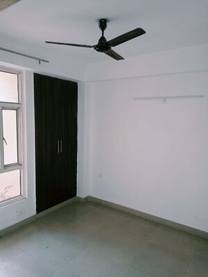 2 BHK Apartment For Rent in Aims Golf City, Sector 75