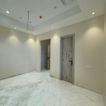 Room in 3 BHK Apartment at Indiabulls Sky Forest, Dighe Nagar – for Rent