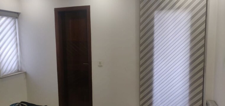 Bedroom, safdarjung enclave 3 Bedroom 1800 Sq.Ft. Builder Floor In Safdarjung Enclave Delhi 9800745