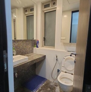 Bathroom in 3 BHK Apartment at Enpar Lotus 101 Worli Residences, Kamala Mill – for Rent