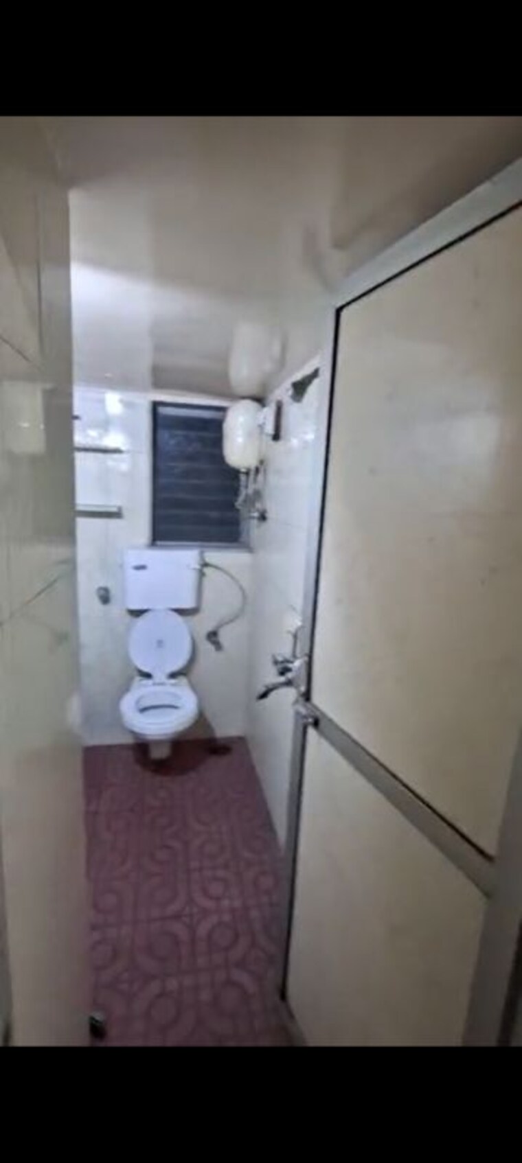 Bathroom, vakola 1 Bedroom 500 Sq.Ft. Apartment In Vakola Mumbai 9800762