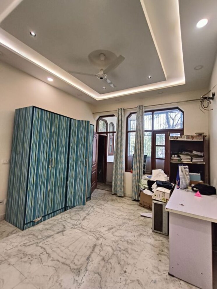 Living Room, geetanjali enclave 4 Bedroom 3000 Sq.Ft. Builder Floor In Geetanjali Enclave Delhi 9800766