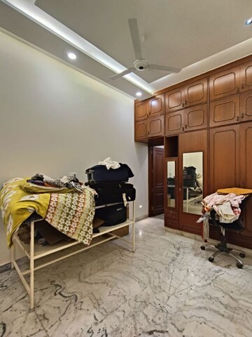 Living Room in 4 BHK Builder Floor at Geetanjali Enclave – for Rent