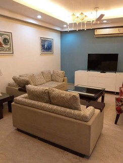 4 BHK + Servant Room Builder Floor For Rent in Greater Kailash