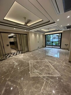 4 BHK + Servant Room Builder Floor For Sale in Gulmohar Park