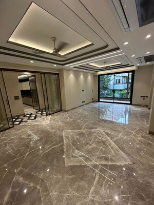 4 BHK Builder Floor For Sale in Gulmohar Park