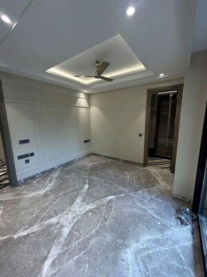 Room in 4 BHK Builder Floor at Gulmohar Park – for Sale