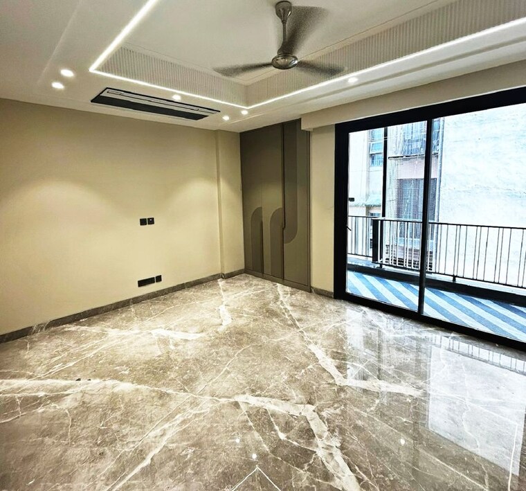 Room, gulmohar park 4 Bedroom 2701 Sq.Ft. Builder Floor In Gulmohar Park Delhi 9800793