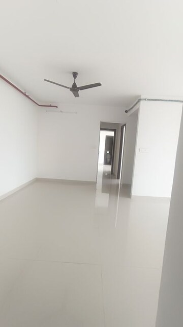 Room in 3 BHK Apartment at Sunteck City Avenue 1, Goregaon West – for Rent