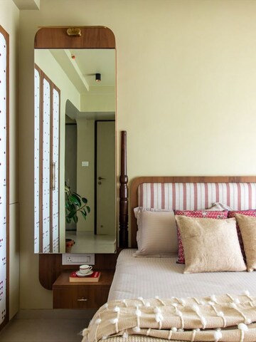 Bedroom in 2 BHK Apartment at Rustomjee Erika, Bandra East – for Rent