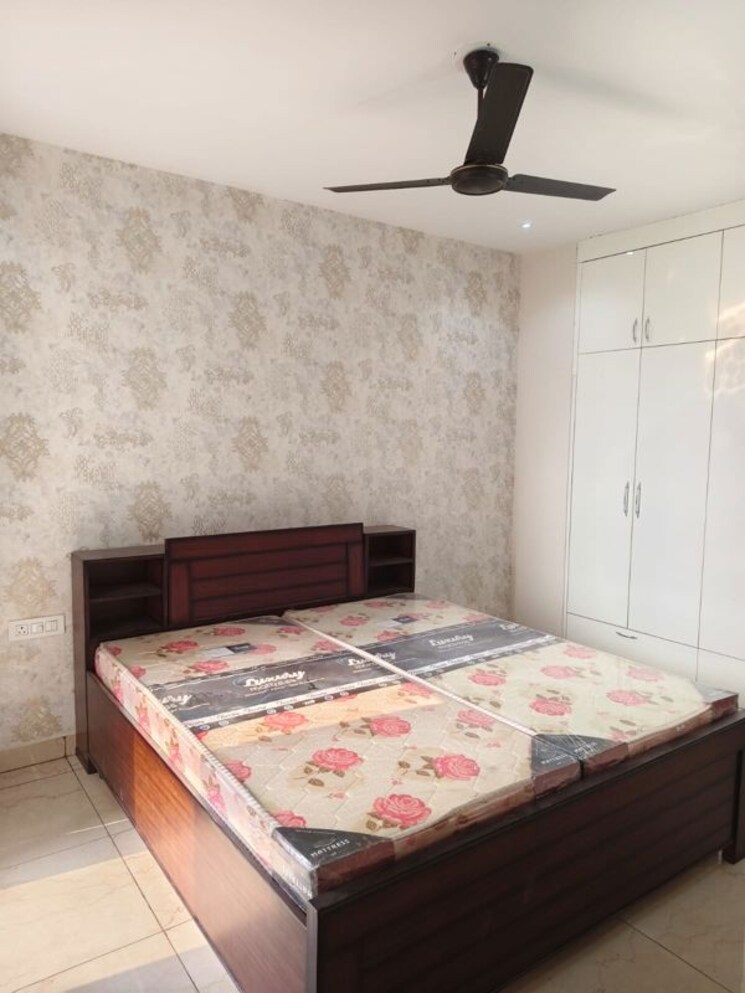 Bedroom, sector 115 1 RK 300 Sq.Ft. Builder Floor In Sector 115 Chandigarh 9800825