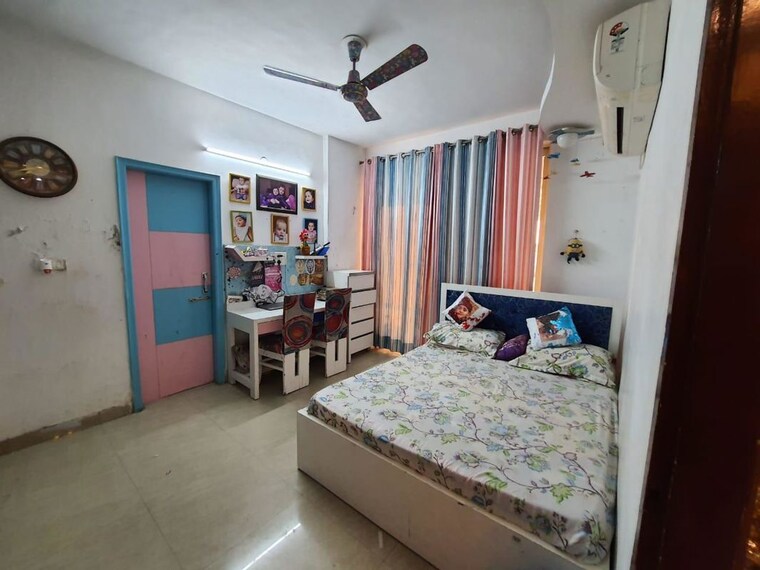 Bedroom, ansal-api-palm-grove 3 Bedroom 1600 Sq.Ft. Builder Floor In KharaR Banur Road Chandigarh 9800841