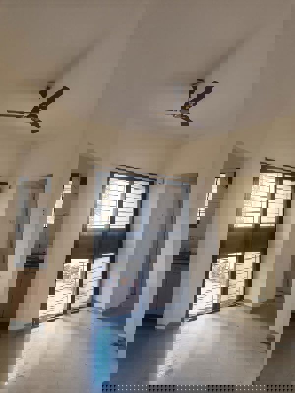 2 BHK Apartment For Rent in Prakriti Society