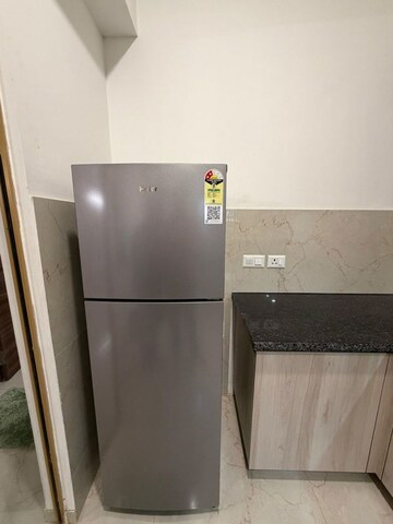 Furnished Amenities in 3 BHK Apartment at Smart World Orchard, Sector 61 – for Rent