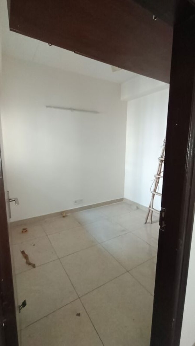 Room, ajnara-grand-heritage 2 Bedroom 984 Sq.Ft. Apartment In Sector 74 Noida 9800901