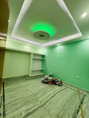 Furnished Amenities in 2 BHK Builder Floor at Manas Town, Indira Nagar – for Rent