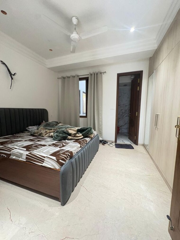 Bedroom, dlf phase ii 3 Bedroom 1745 Sq.Ft. Builder Floor In Dlf Phase ii Gurgaon 9794909