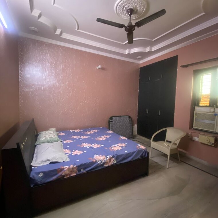 Bedroom, sector 21d 2 Bedroom 160 Sq.Yd. Builder Floor In Sector 21d Faridabad 9800911
