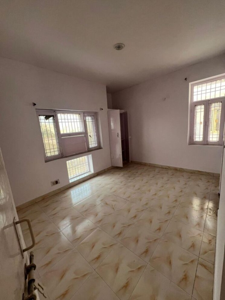 Bedroom, masarovar-yojna 3 Bedroom 2000 Sq.Ft. Villa In Rajajipuram Lucknow 9800914