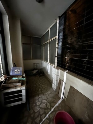 Kitchen in 3 BHK Builder Floor at Ansal Sushant Lok I, Sector 43 – for Rent