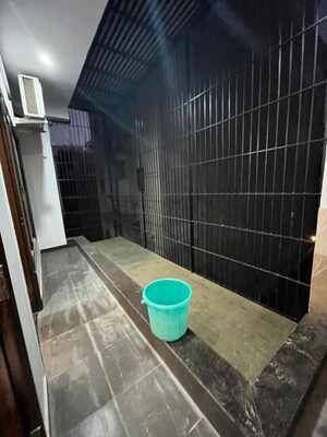 Bathroom in 2 BHK Builder Floor at Sector 42 – for Rent