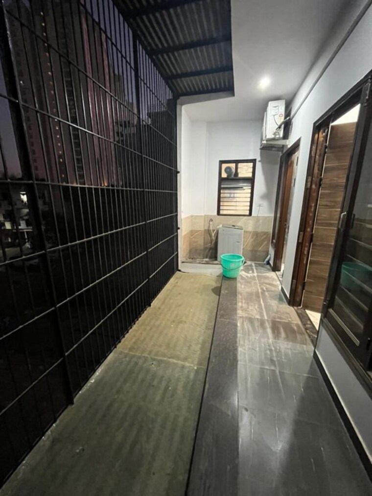 undefined, sector 42 2 Bedroom 980 Sq.Ft. Builder Floor In Sector 42 Gurgaon 9800934