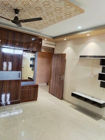 2 BHK Builder Floor For Rent in Sector 52