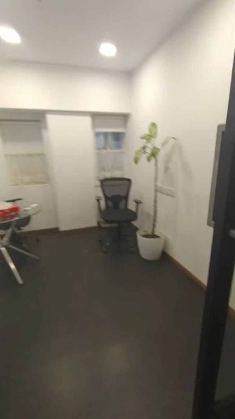 Team Area, commerce-center-andheri Commercial Office Space 3800 Sq.Ft. In Andheri West Mumbai 9800941