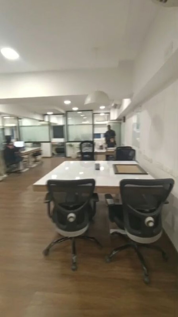 Team Area, commerce-center-andheri Commercial Office Space 3800 Sq.Ft. In Andheri West Mumbai 9800941