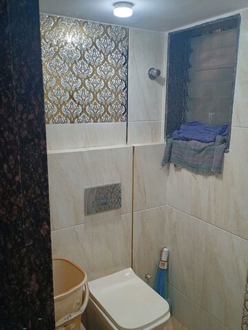 Bathroom in 2.5 BHK Apartment at Seawoods Sector 42a – for Sale