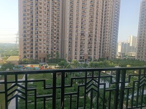 3 BHK Apartment For Rent in Amrapali Heartbeat City, Sector 107