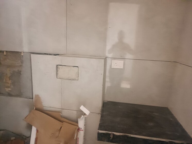 Bathroom, amrapali-heartbeat-city 4 Bedroom 3235 Sq.Ft. Apartment In Sector 107 Noida 9800963